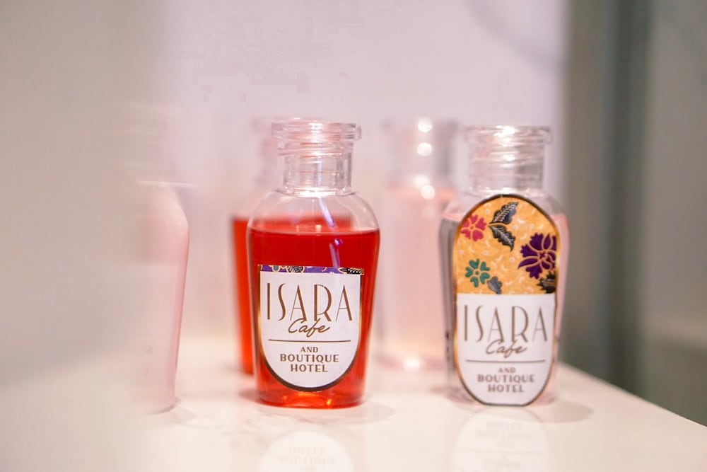 Isara Boutique Hotel And Cafe