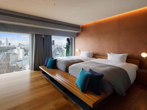 sequence MIYASHITA PARK