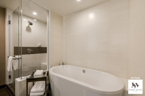 Deluxe Suite At Vdara