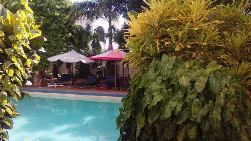 Rock Galana Holiday Apartments