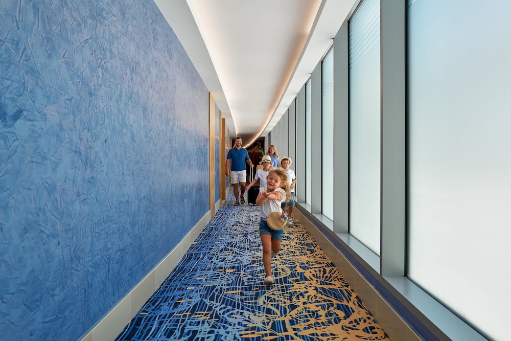 Centara Mirage Beach Resort Dubai