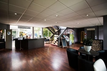 Adonis Villefranche Ambiance Hotel