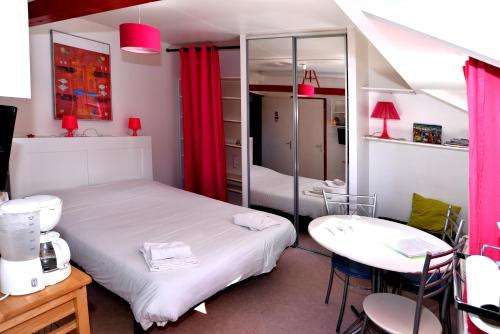 studios peniche Lyon centre Vieux Lyon Confluence