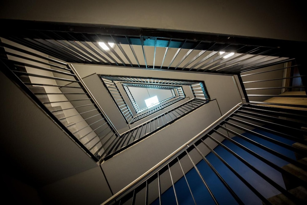 Aeronaut powered by Pearl 1 Living and Yachting Hospitality