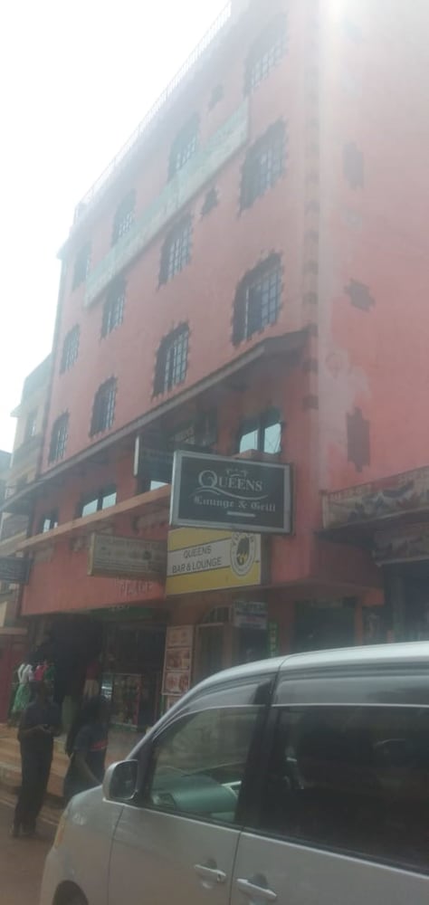 Queens Hotel