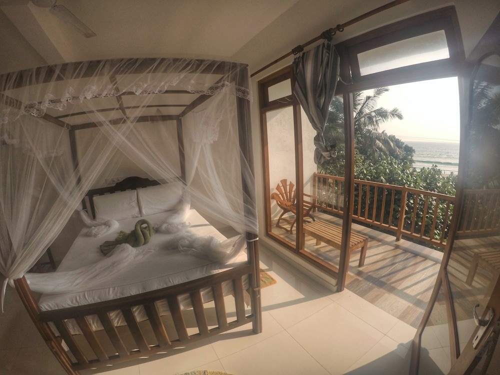 Flora and Fauna Mirissa Guest House