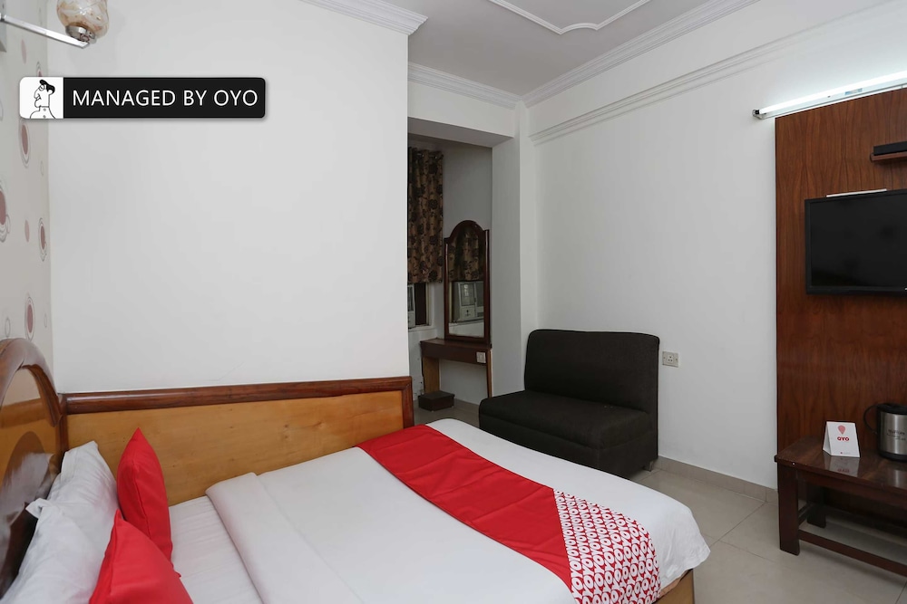 Hotel Pallvi Palace by OYO Rooms