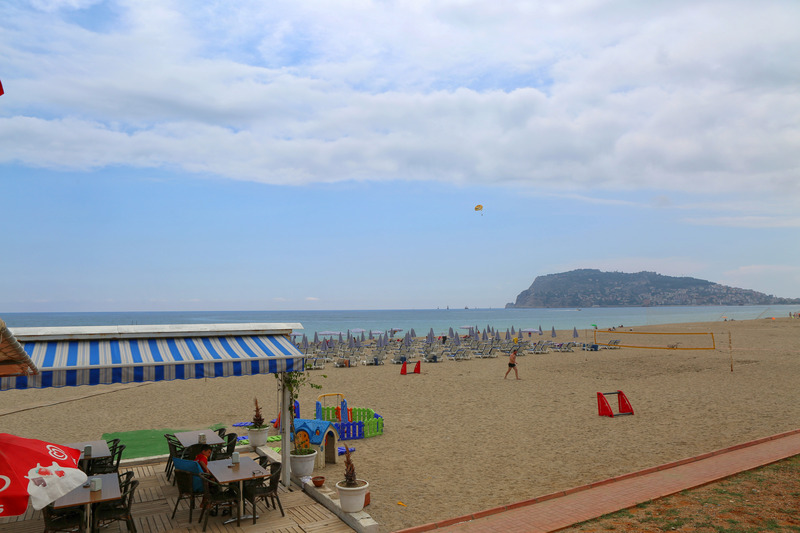 Blue Wave Suite Hotel