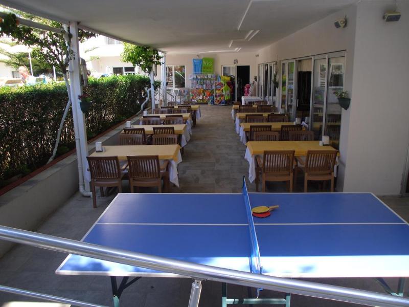 Akalia Suite Hotel & Spa