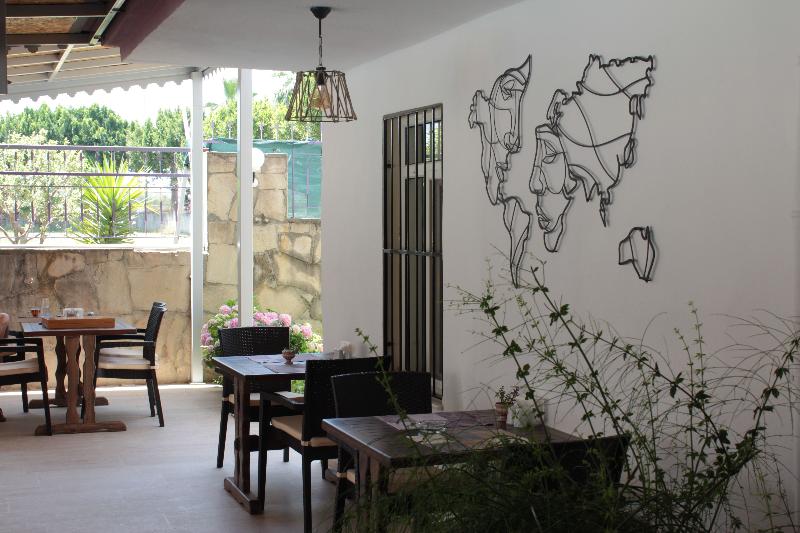 Victoria Princess Hotel & Apart