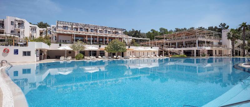 DoubleTree by Hilton Bodrum Isil Club Resort