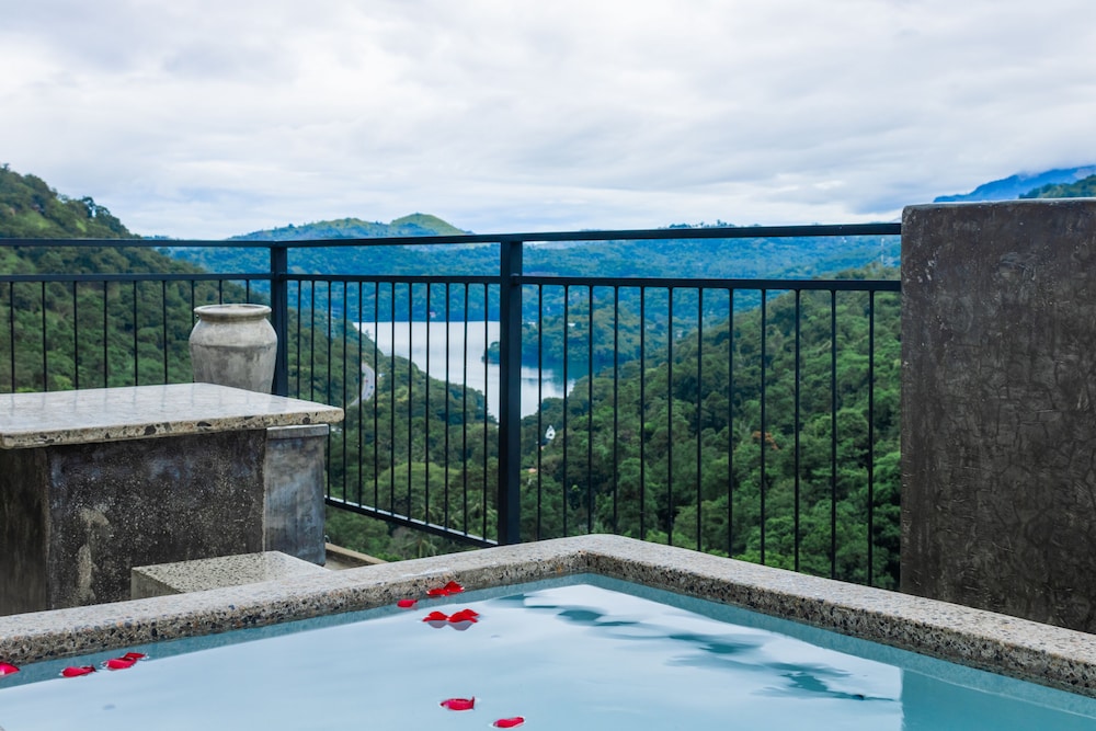 Kandy Victoria Eco Resort