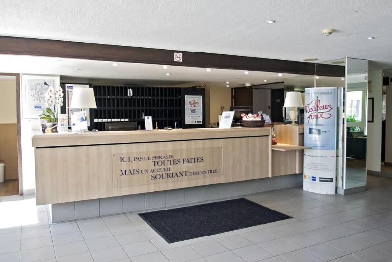 Hotel Kyriad Nemours