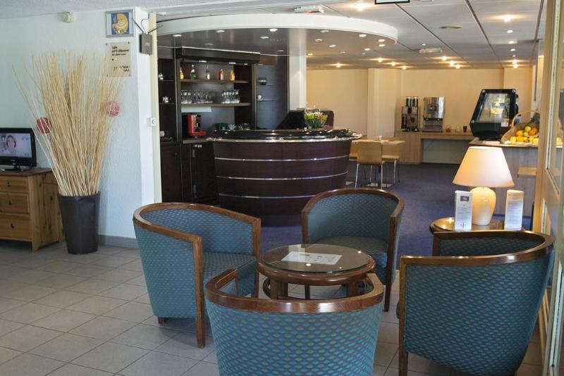 Hotel Kyriad Nemours