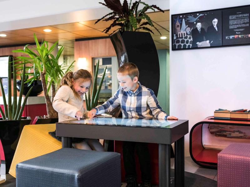 Novotel Paris Suresnes Longchamp 