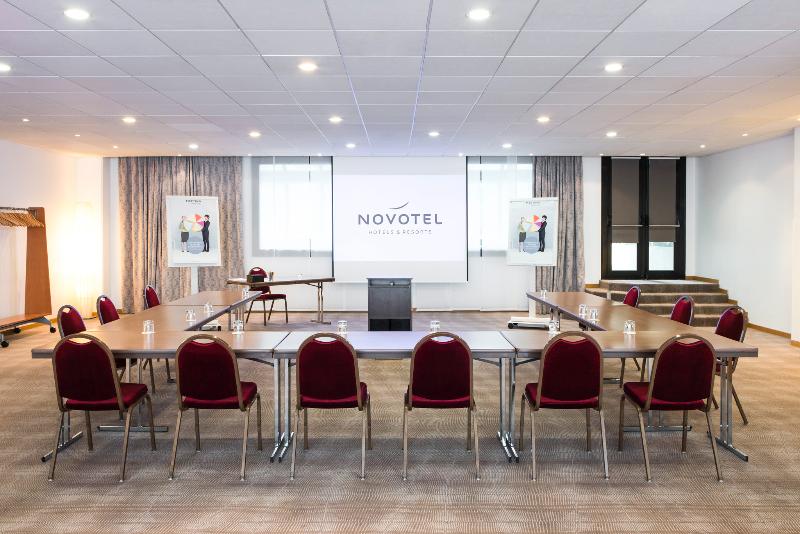 Novotel Paris Suresnes Longchamp 