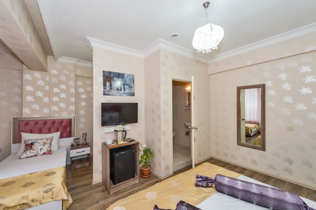 Orange Airport Hostel