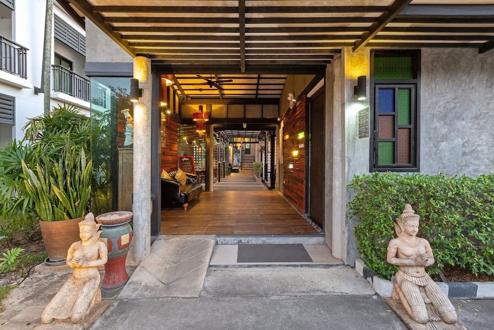 Phu-Ke-Ta, The Hip Service Apartment & Hotel