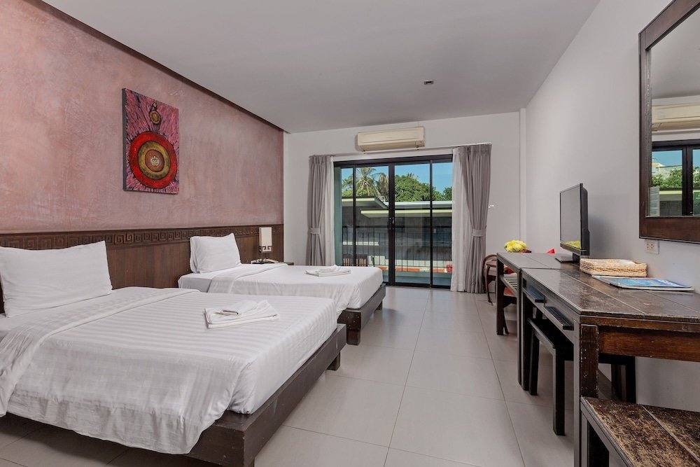 Phu-Ke-Ta, The Hip Service Apartment & Hotel