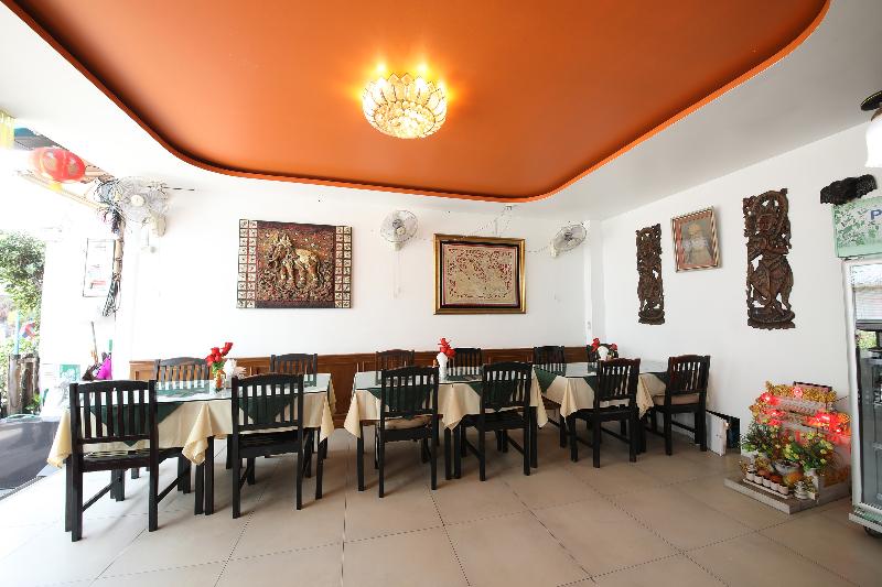 OYO 126 Patong Station House