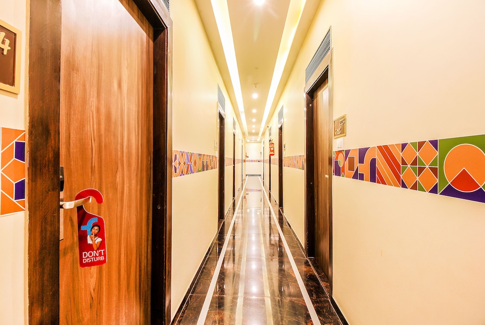 FabHotel Atlas Plaza Andheri East