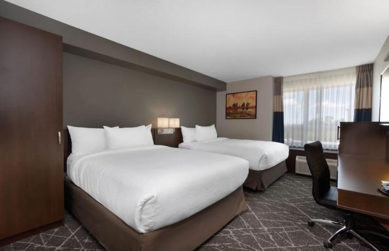 Microtel Inn & Suites by Wyndham Aurora