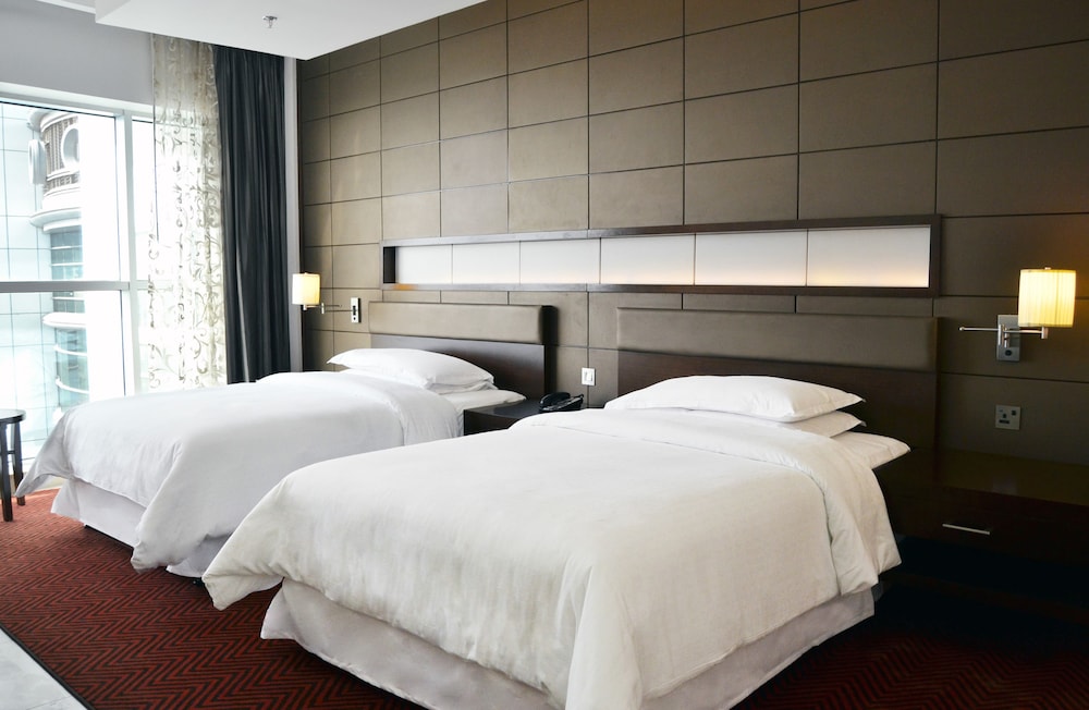 Four Points by Sheraton Sharjah