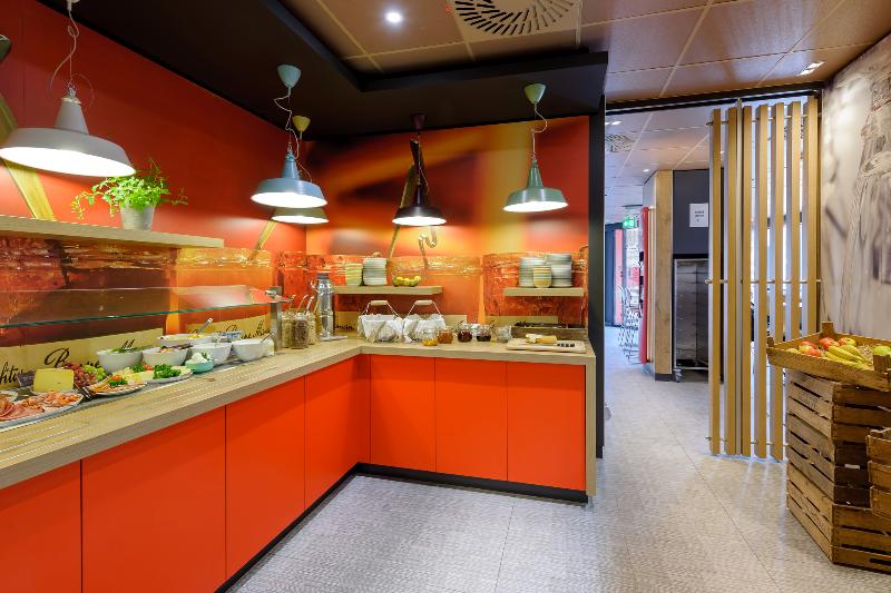 B&B HOTEL Wuppertal-City