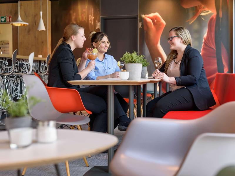 B&B HOTEL Wuppertal-City