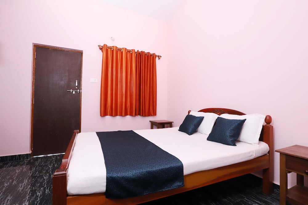 Morjim Sunset Guesthouse