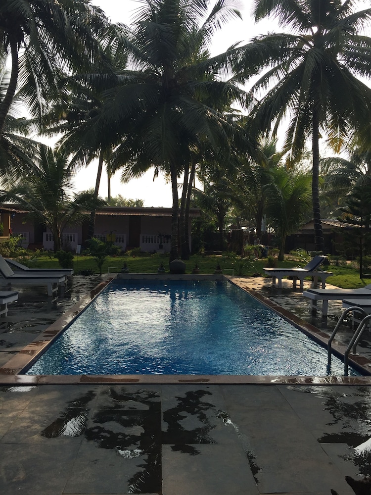Shaan Coco Palms Beach Resort