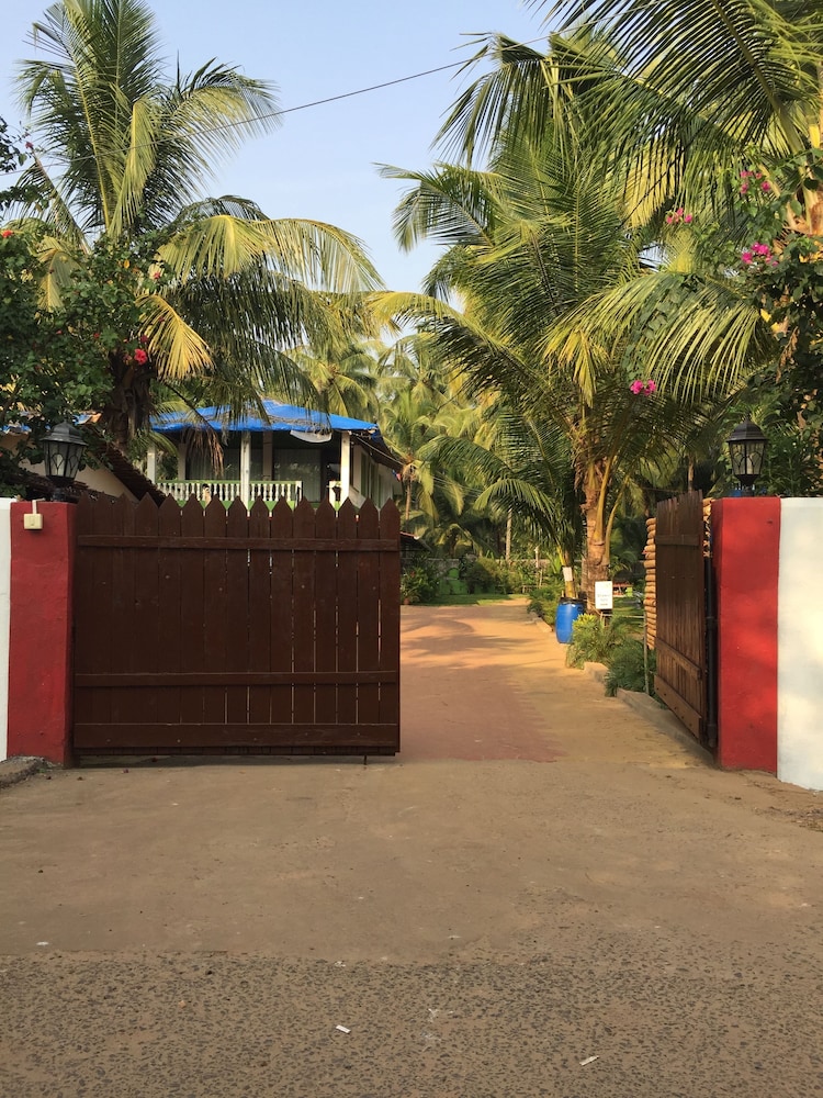 Shaan Coco Palms Beach Resort