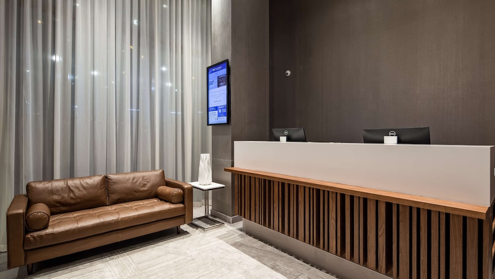 Best Western Premier Empire State Hotel