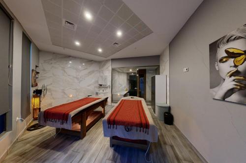 King City Hotel Spa