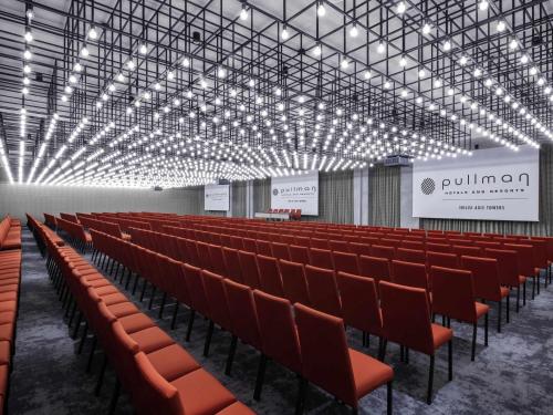 Pullman Tbilisi Axis Towers