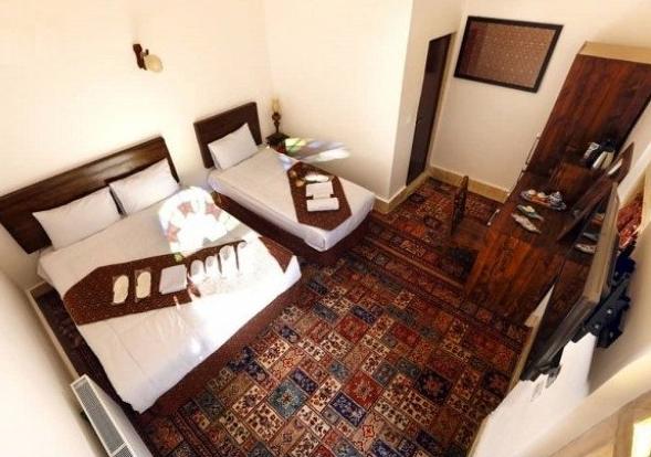 اقامتگاه سنتی ترنج سبز