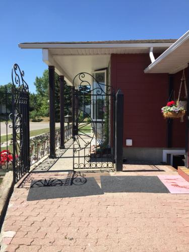 The Calgary Hub Hostel Style Home