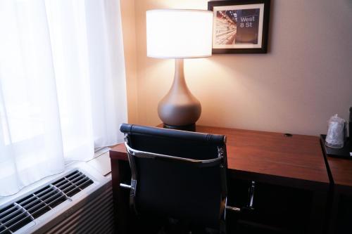 Hotel Mint JFK Airport