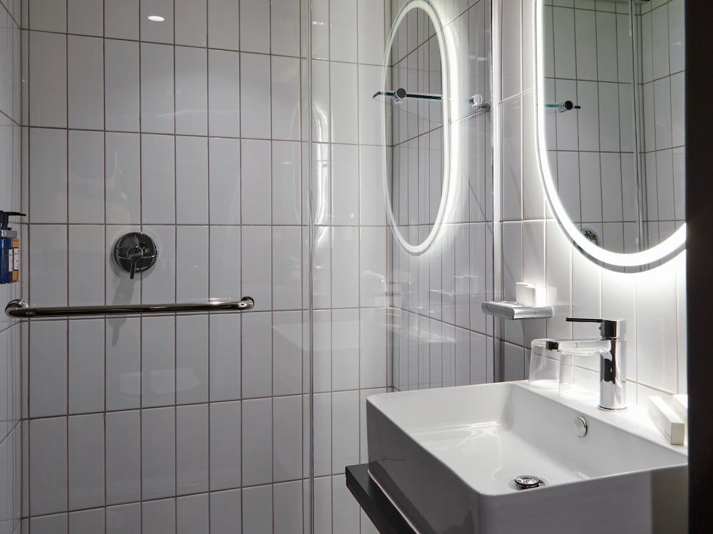 Rockefeller Hotel & Residences