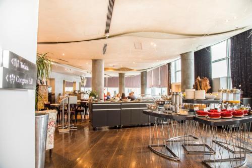 Golden Tulip Zira Belgrade