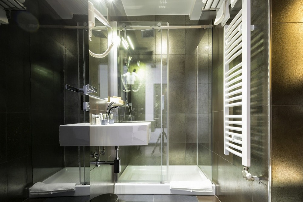 Nova City Signature Collection Hotels