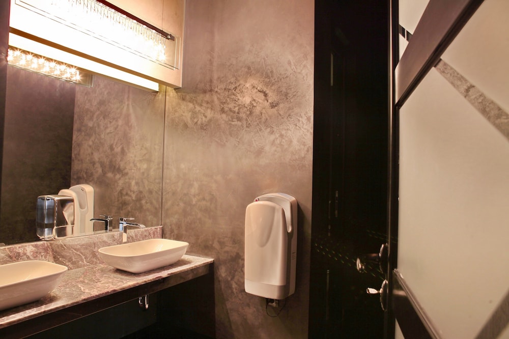 Nova City Signature Collection Hotels