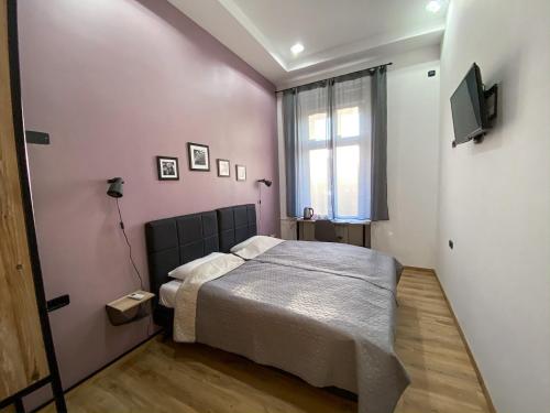 K43 Rooms And Apartments