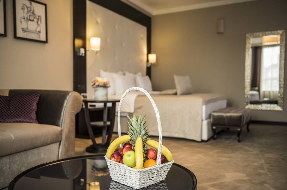 Hotel Constantine The Great