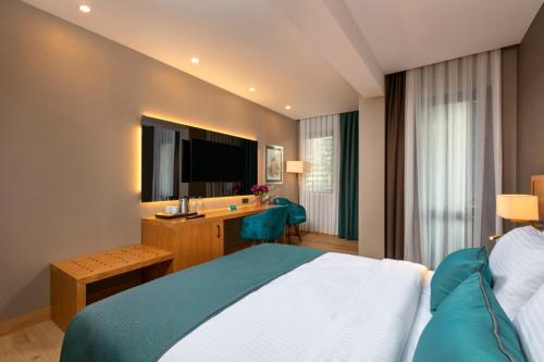 Pukka Boutique Hotel