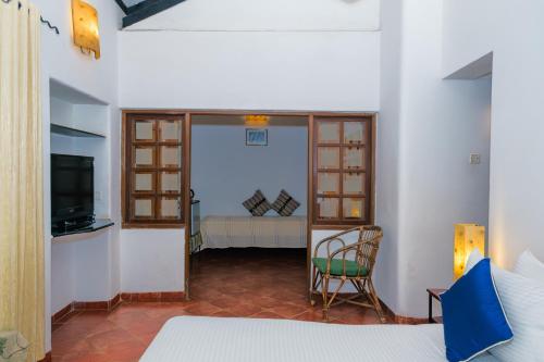 Bougainvillea Granpa''s Inn