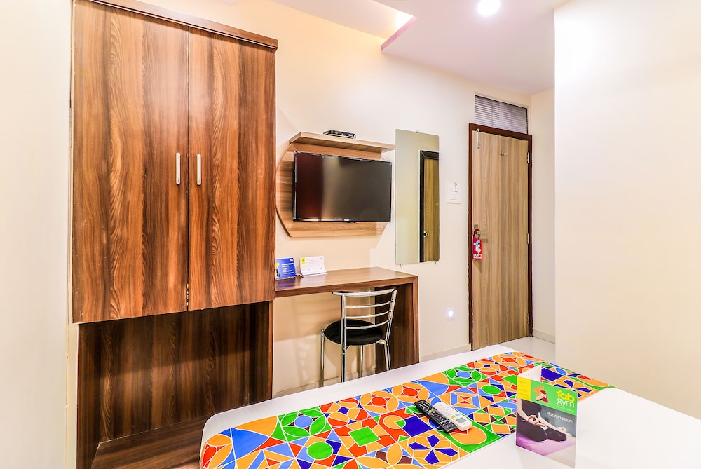 Fabhotel Hill Park Mumbai Airport