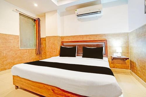 Oyo Key Rooms Tilak Nagar