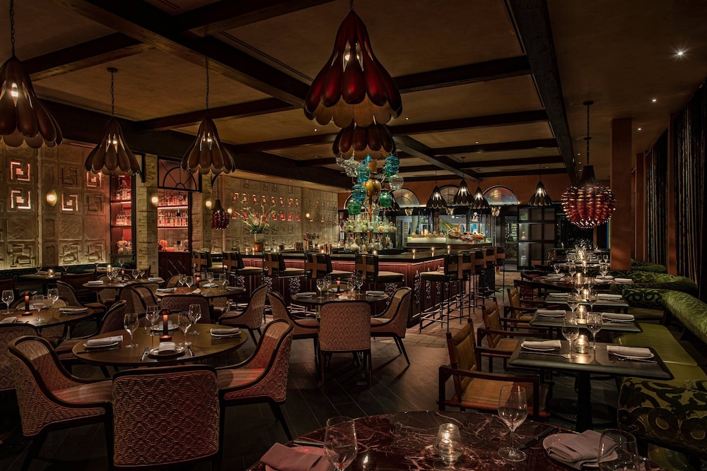 Moxy Miami South Beach