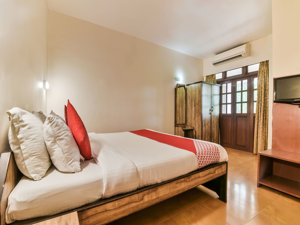 Kristal Sands Beach Resort